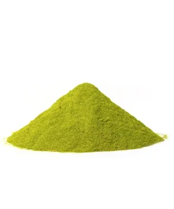 Poudre de moringa de Madagascar — feuilles séchées broyées